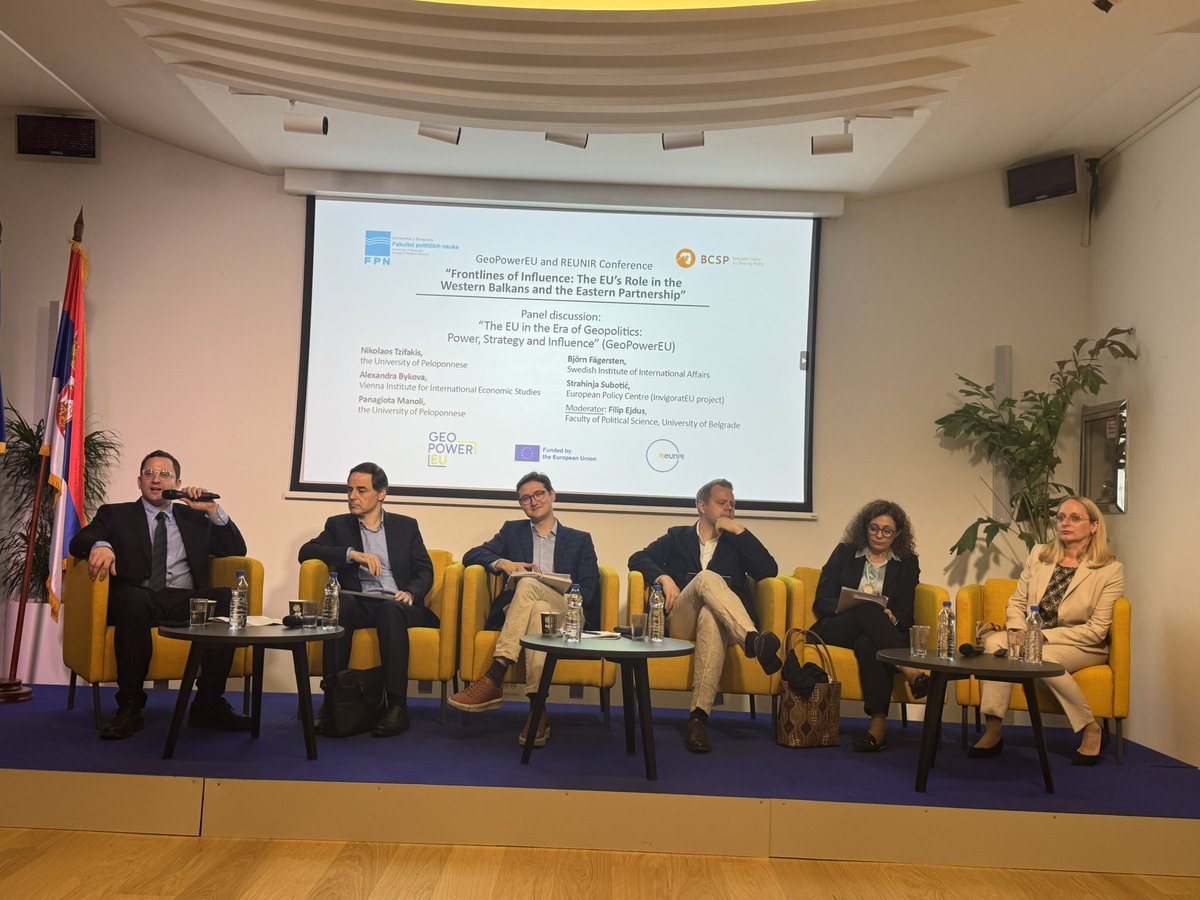 SamuelJsdv's tweet photo. All-star cast of speakers presenting quantitative & qualitative findings today I’m #Belgrade 🇷🇸 #Geopower @HorizonEU event about “Frontlines of Influence: EU’s 🇪🇺 Role in #WesternBalkans 🇦🇱🇷🇸🇲🇰🇽🇰🇲🇪 & #EasternPartnership 🇦🇲🇦🇿🇲🇩🇺🇦🇧🇾 with @ENC_Europe & partners 👇
100+ elite interviews reports published this summer & follow our X @GEOPOWER_EU and Website: https://t.co/GD9Qt0Co4n 👇
Preliminary findings from interdependence database on #political #economic #security #societal indicators👇
🔺#EU 🇪🇺 is very economically dominant in Balkans and EaP, but this could change in upcoming years (see image below)
🔺#Serbia 🇷🇸 has very high rise in EU 🇪🇺economical integration and influence, while #China 🇨🇳 is also growing (but far smaller than 🇪🇺 EU)
🔺EU 🇪🇺 is very present also economically in rest of Western Balkans, while #Türkiye 🇹🇷 is very present culturally and through soft power institutions
🔺Economic integration does not necessarily translate to political integration (see image below)
🔺There is a need for more cultural integration of #EU 🇪🇺 in Balkans 🇦🇱🇷🇸🇲🇰🇽🇰🇲🇪 especially in cultural and awareness terms
Go visit our open-access database to see all figures and mapping 👇
>> https://t.co/mY9hov9dxx
Thanks 🙏to all wonderful and talented consortium partners, experts & academics 👇
@NTzifakis @seercorg @cas_see_uniri @tenaprelec @GEOPOWER_EU @wiiw_ac_at @FilipEjdus @BelgradeUni @ENC_Europe @eu_eeas @eusrbija @eubih @EUinAlbania @EUDelegationTur @euunvie @EUDelegationUA @EUinMoldova @EUKosovo @AmbassadorEU @asumankubra @srdjancvijic @MilicaDelevic @EUAmbME @EU_Armenia @EUinGeorgia @ManoliPanagiota @mr_Subotic @BFagersten @alexbykova @ueuachic @GIP_ge