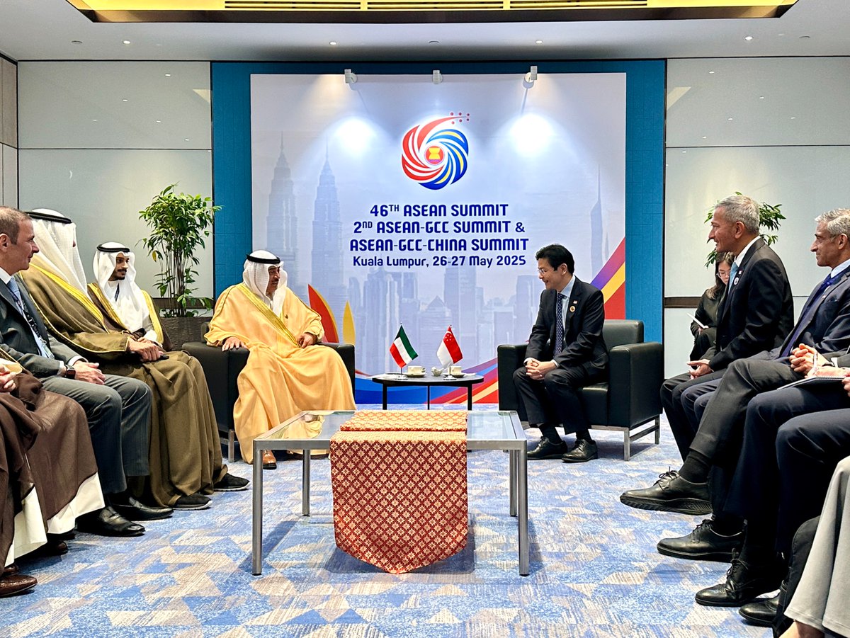 Vivian Balakrishnan (@vivianbala) on Twitter photo PM <a href="/LawrenceWongST/">Lawrence Wong</a> met with the Crown Prince of Kuwait, His Highness Sheikh Sabah Al-Khaled Al-Sabah today. As small states, Singapore and Kuwait are like-minded in our commitment to openness and multilateralism. PM <a href="/LawrenceWongST/">Lawrence Wong</a> met with the Crown Prince of Kuwait, His Highness Sheikh Sabah Al-Khaled Al-Sabah today. As small states, Singapore and Kuwait are like-minded in our commitment to openness and multilateralism.