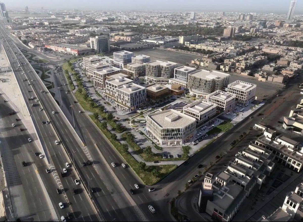 SharqiaProjects's tweet photo. #تحت_الإنشاء 🏗️

مشروع رتال بزنس كورت (RBC) والذي يقع في موقع مميز على طريق الملك سعود في #الخبر، وهو مشروع سكني وتجاري سيضم 118 وحدة سكنية وفندق 4 نجوم ومطاعم ومقاهي ومكاتب ومرافق أخرى مختلفة.

موقع المشروع📍:
https://t.co/Tlnl1kfZzV

#مشاريع_الشرقية https://t.co/tZyFLNVBjs