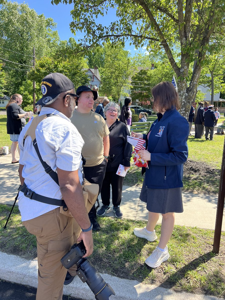 I spent my Memorial Day morning at the Pemberton Township Memorial Day Parade. Pemberton is home to so many military families and a special place to spend this somber day. 🇺🇸