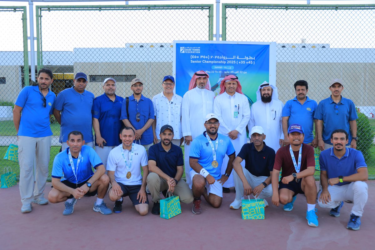 نتائج بطولة الرواد للتنس (35+ و45+) – جدة

فئة +35
🥇 عامر جاڤيد – نادي القارة
🥈 فهد سالب – نادي السروات

فئة +45
🥇 سعيد آل شبيب – نادي الهدى
🥈 عصام الجزيري – نادي القارة

ألف مبروك للفائزين، ونتطلع لمزيد من التألق في قادم البطولات

#تنس_السعودية 🇸🇦

Tennis Masters Results