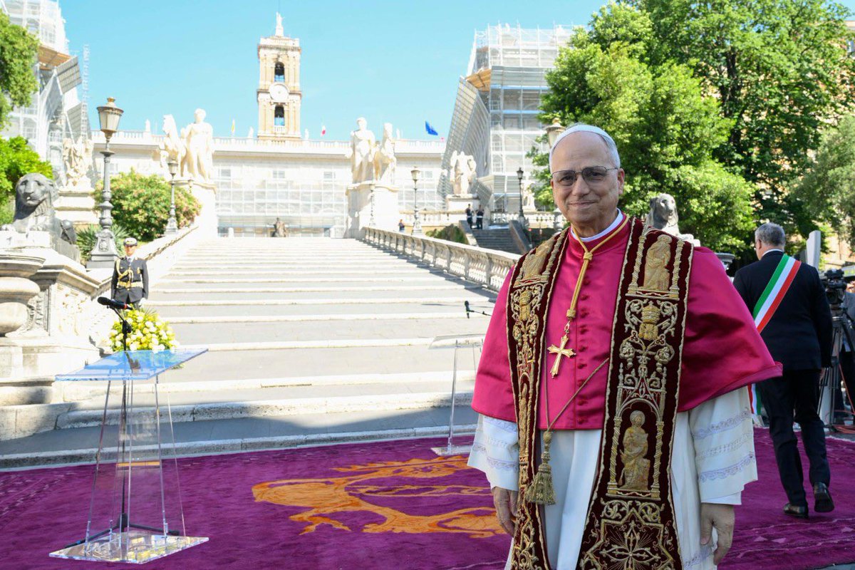 VaticanReportIt's tweet image. O felix Roma, o felix Roma nobilis
#LeoneXIV #LeoXIV