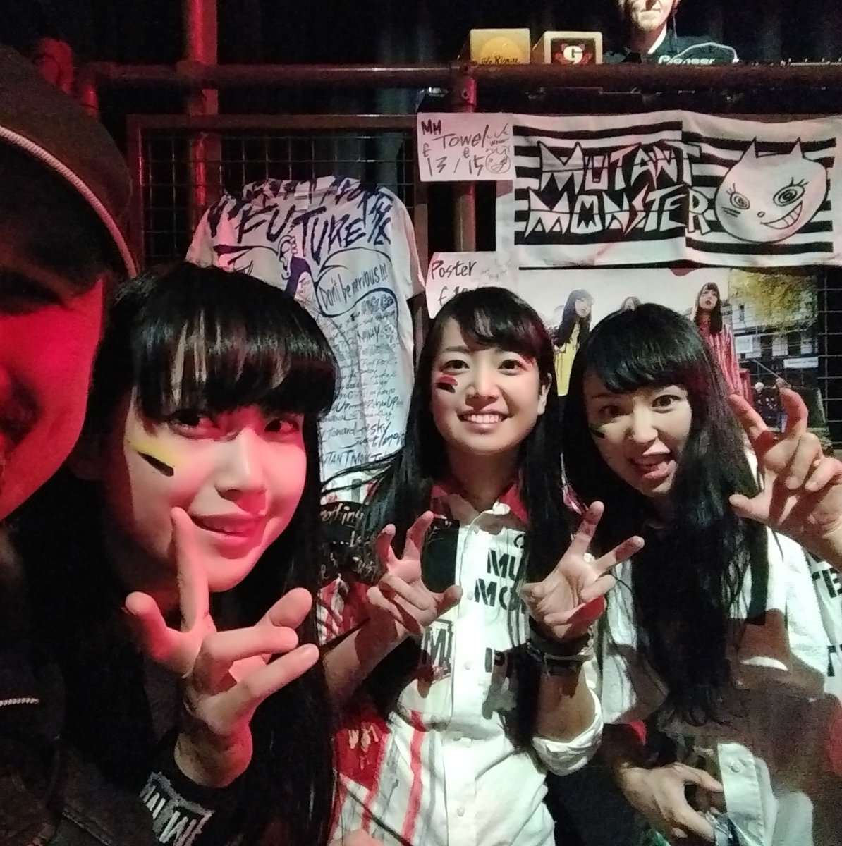 <a href="/MMgirls_jp/">MUTANT MONSTER</a> 新たなスタートに幸あれ！
名曲しかないグループ。😎
またすぐに西ヨーロッパをツアーしてくれることを願っている。
できればドイツかオランダ 😉