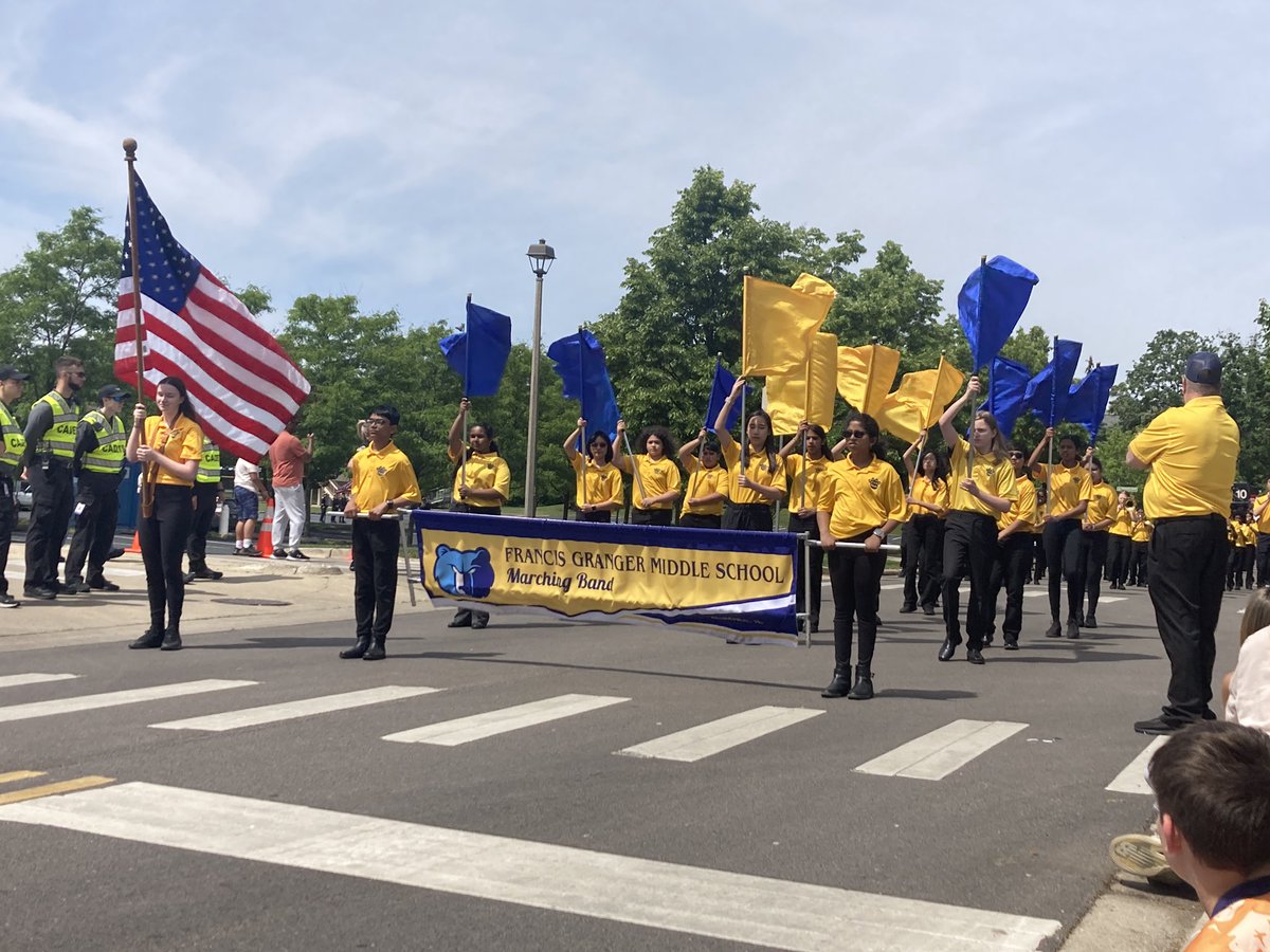 What a beautiful day for the Memorial Day parade in downtown Naperville! It’s great to see our schools out honoring our veterans and all those who served.