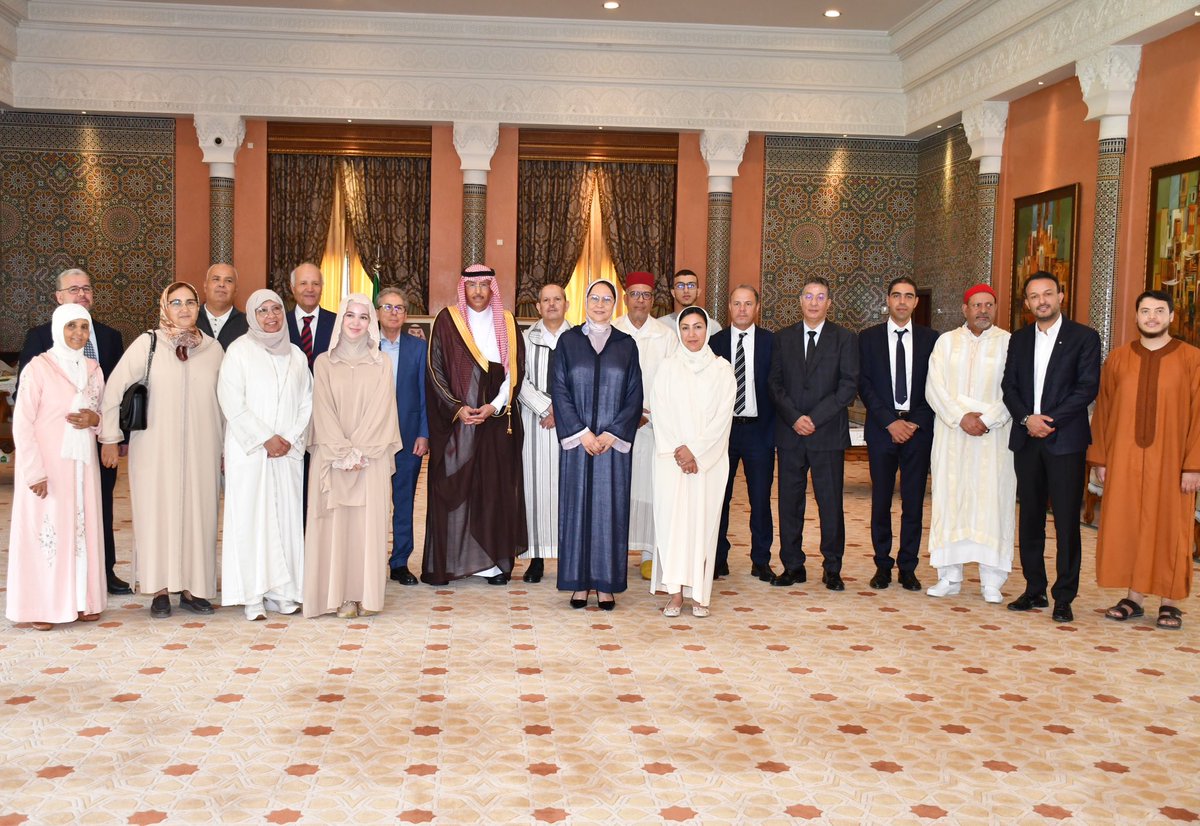 السفارة في المغرب (@ksaembassyma) on Twitter photo أقام سفير خادم الحرمين الشريفين لدى المملكة المغربية سعادة الدكتور<a href="/SAMIOALSALEH/">سامي الصالح</a> يوم الاثنين 26مايو2025م. حفل استقبال بمقر السفارة للترحيب بضيوف خادم الحرمين الشريفين من المملكة المغربية الشقيقة لحج هذا العام 1446هـ. أقام سفير خادم الحرمين الشريفين لدى المملكة المغربية سعادة الدكتور<a href="/SAMIOALSALEH/">سامي الصالح</a> يوم الاثنين 26مايو2025م. حفل استقبال بمقر السفارة للترحيب بضيوف خادم الحرمين الشريفين من المملكة المغربية الشقيقة لحج هذا العام 1446هـ.