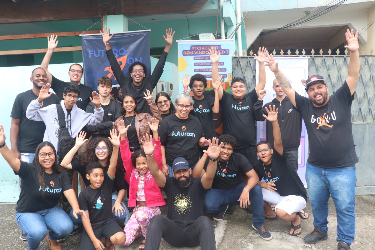 Favelaverso tweet media