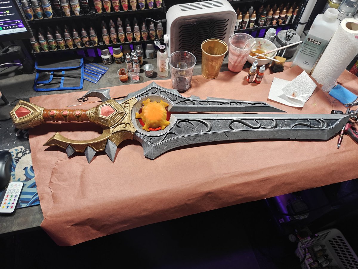 We almost done with Shalamayne! Just some weathering left after everything is dry and then some few details here and there! 

Thanks for tuning in - what should we make next?