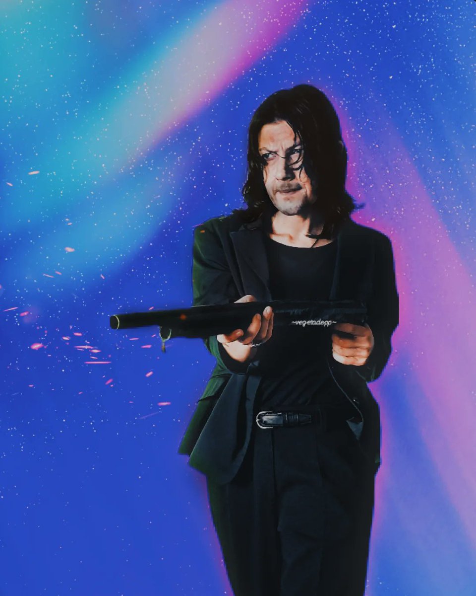 Vegeta_Depp's tweet photo. My 1st try of Daniel Pine Cosplay 
(⚠️ Fake prop)
@wwwbigbaldhead @ballerinamovie 
#cosplay #BallerinaMovie #normanreedus #johnwickedit #lionsgate 
@ShareMyCosplay https://t.co/HvxuIMS1cc