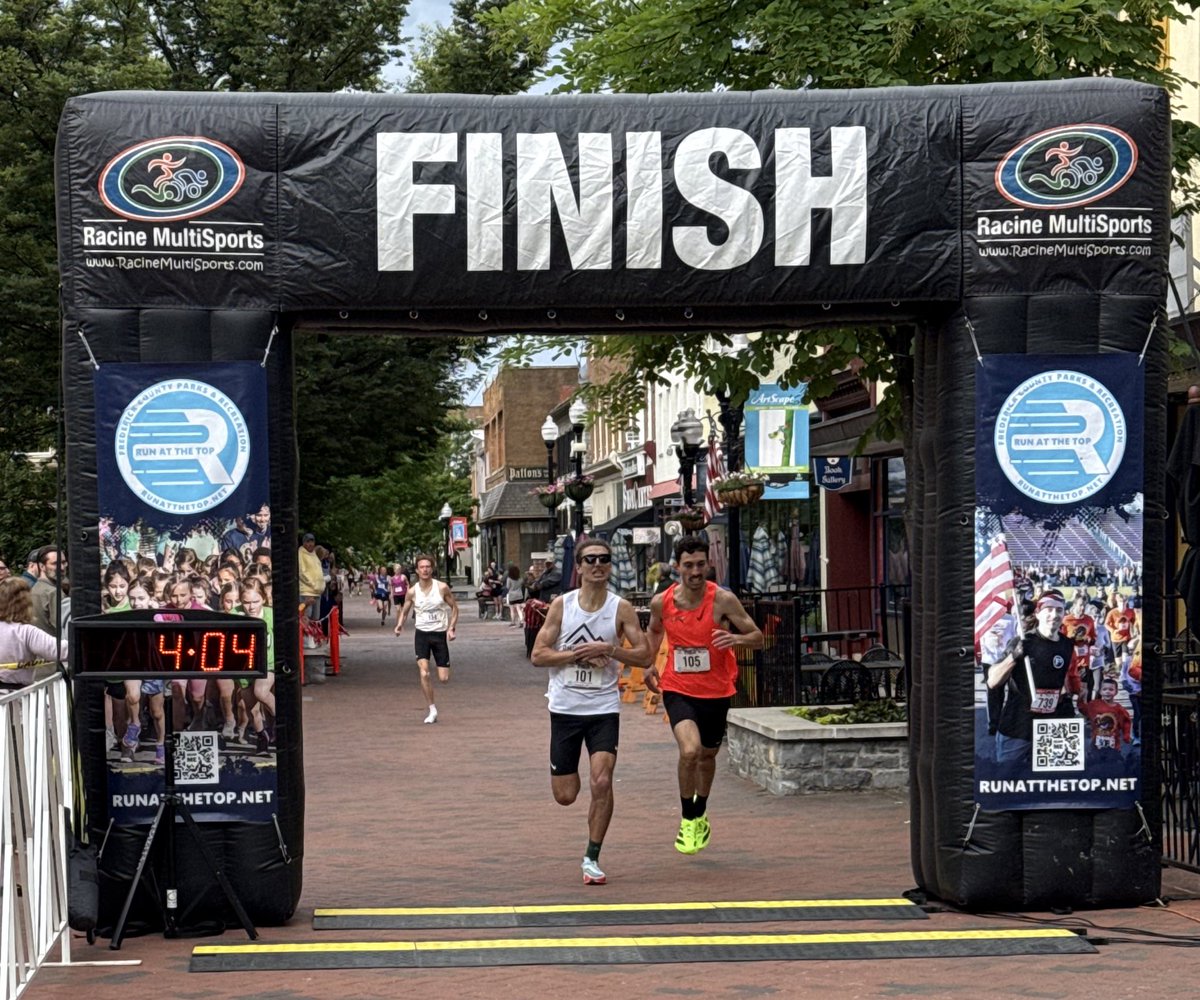 Collegiate Running Association tweet media