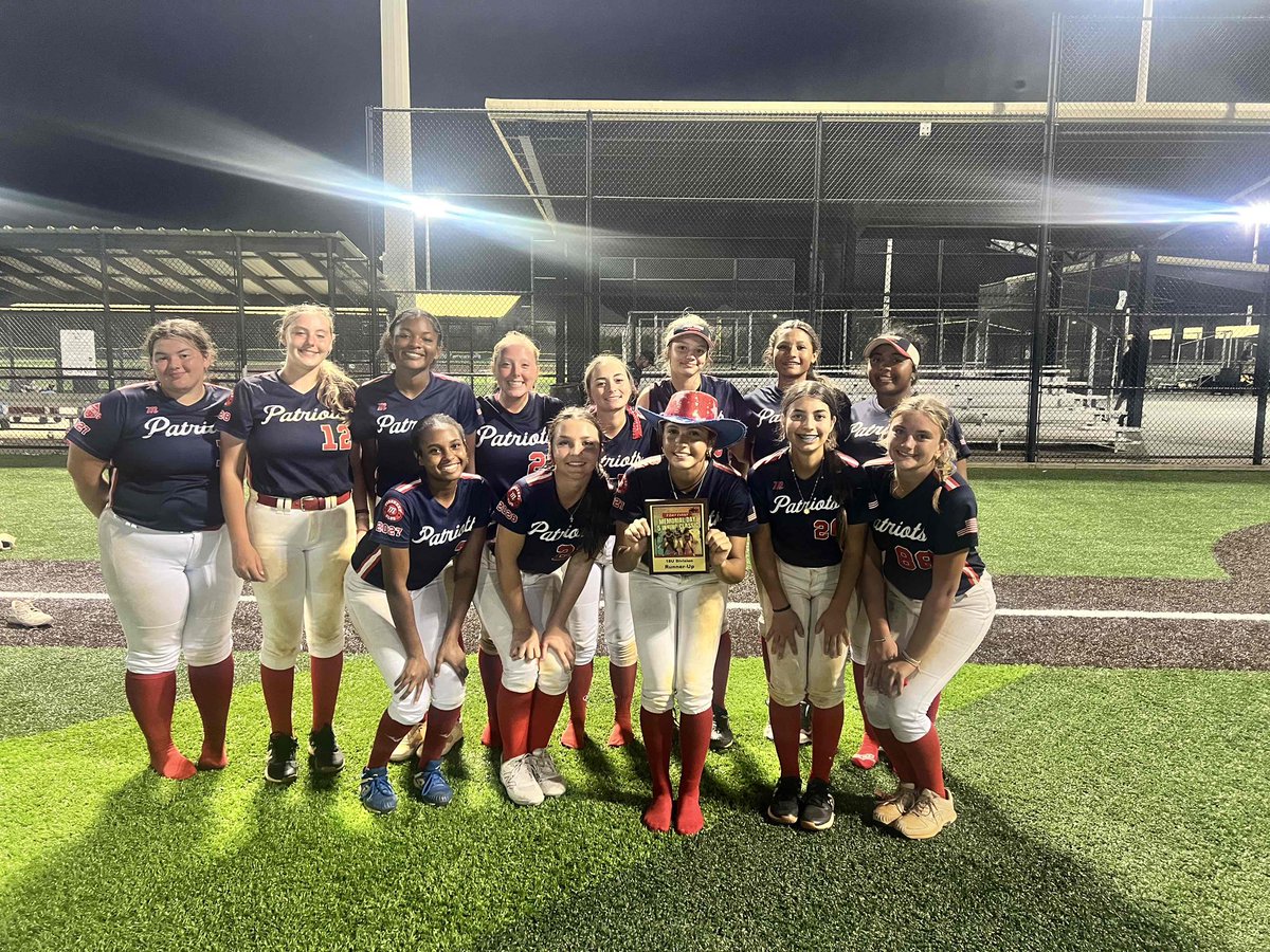 Anna4softball's tweet photo. My team and I just finished our warm up tournament in DโIberville. We went 4-2 this weekend. I had a OBP of .400 with 3 RBIโs and a 2 run home-run. We overall had a great weekend. #teamLED @MarucciPatsGC @krista_womble https://t.co/A58aRvAmqY