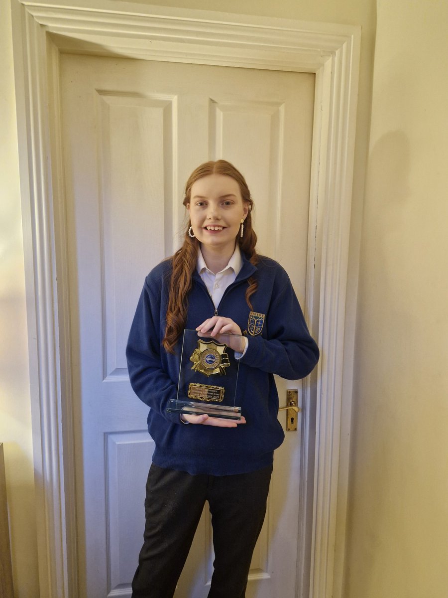 Megan Devlin tweet media