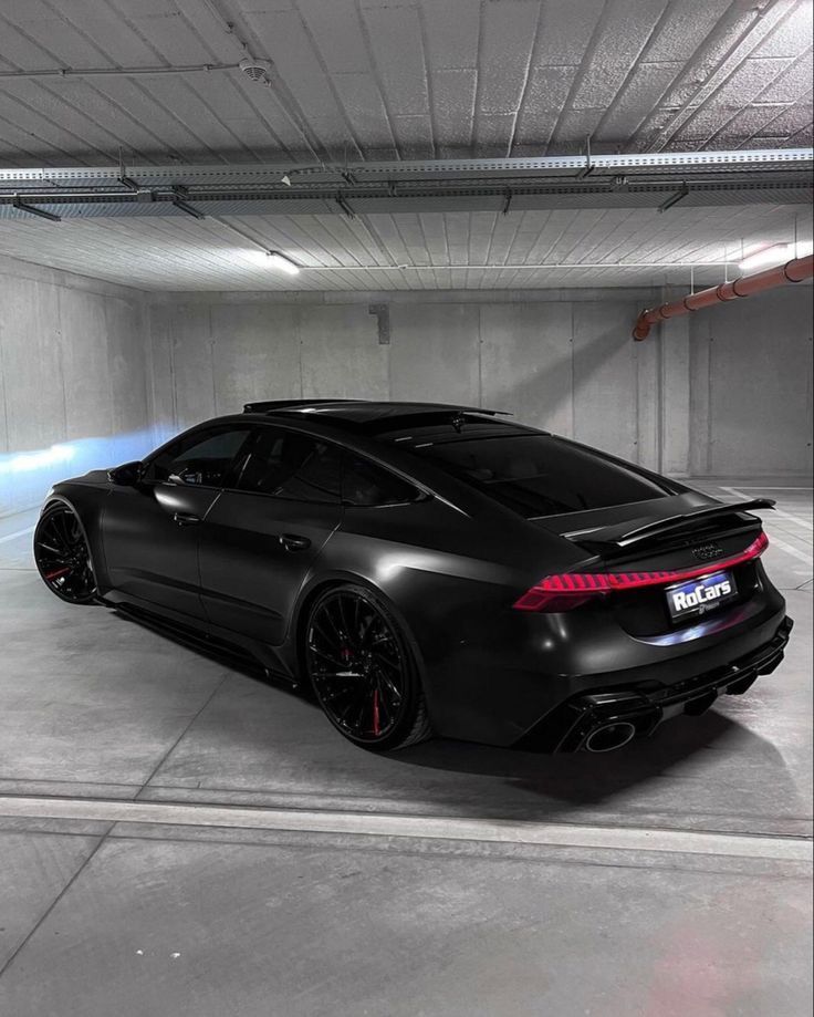 blacked out RS7