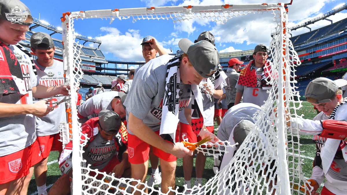 NCAALAX's tweet image. A memory that will last forever 🥹

#NCAAMLAX x @CornellLacrosse