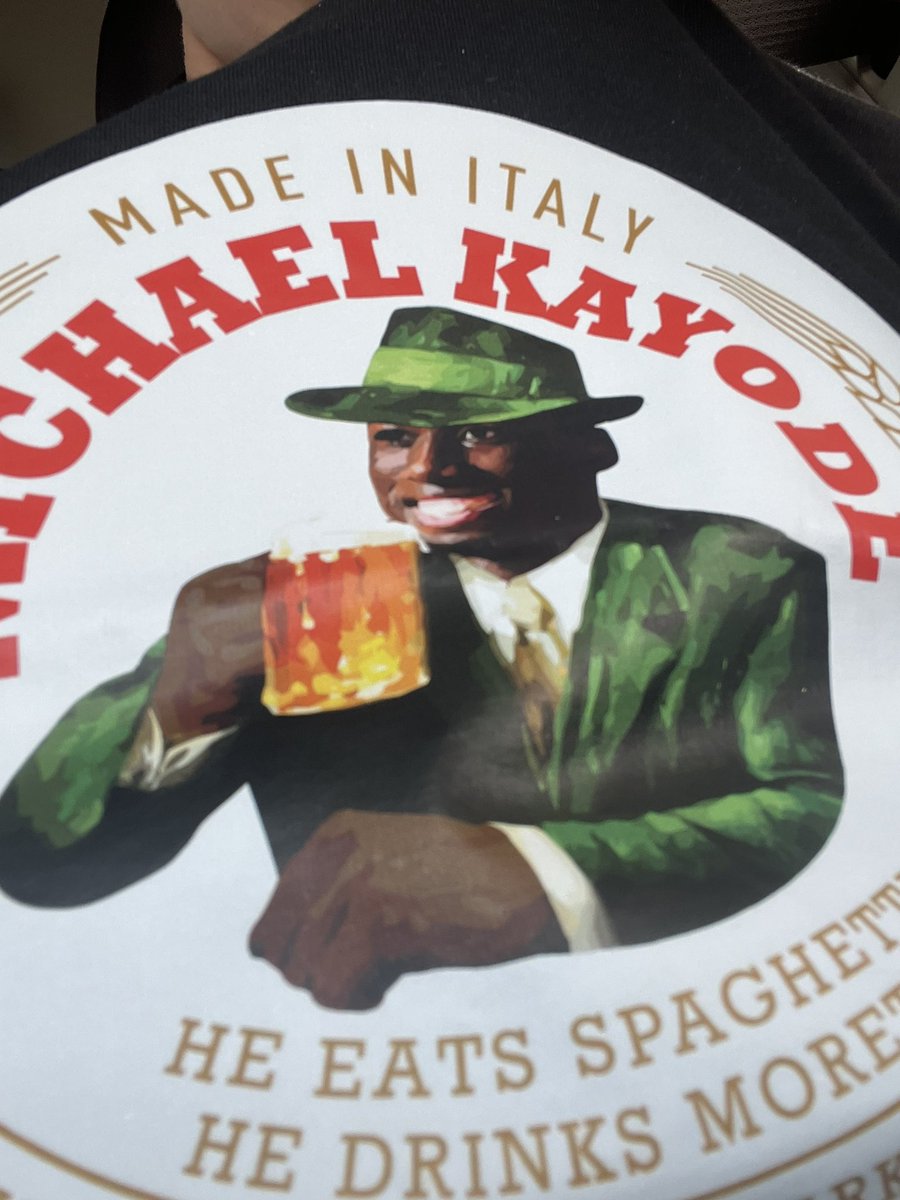 <a href="/StoreTw8/">TW8 CASUALS 🔴⚪️🔴</a>