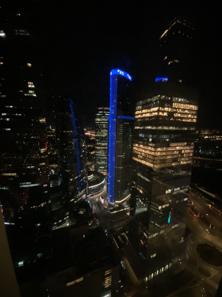 Thank you guys for all the wishes, finishing my day here with beautiful moscow outside view