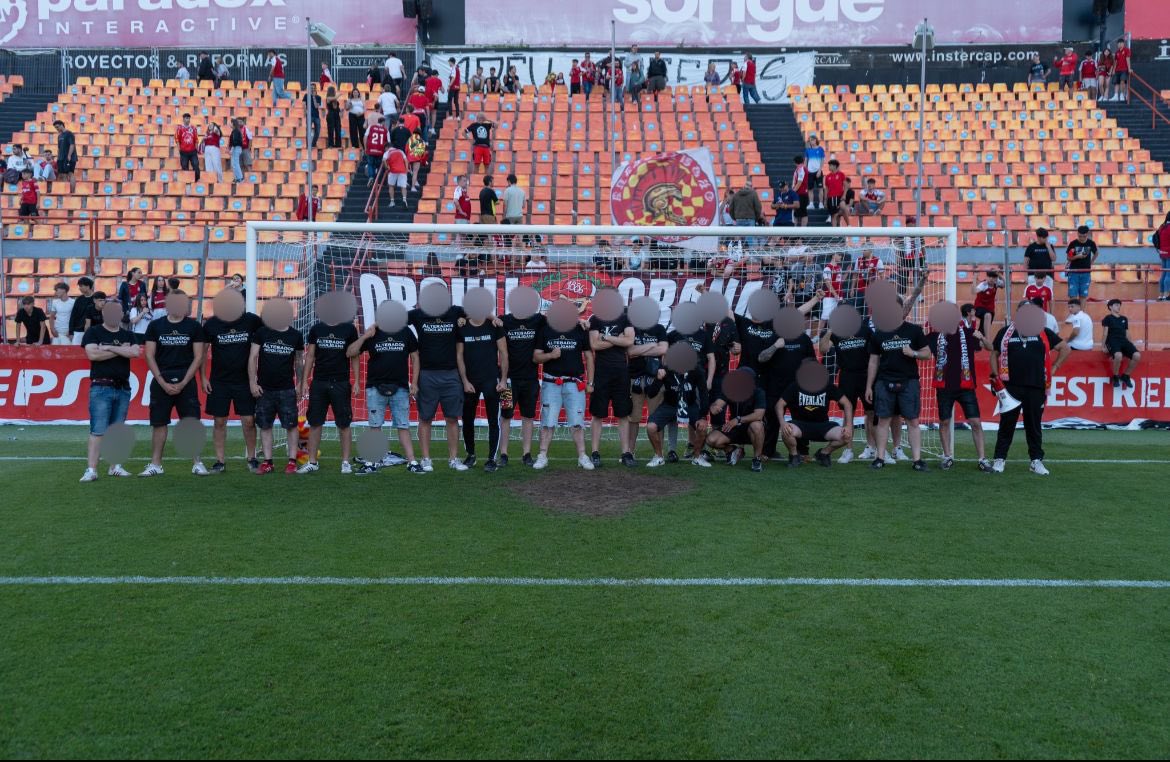 alterats86's tweet photo. SOMOS LOS MISMOS QUE CUANDO EMPEZAMOS ⚒️ https://t.co/ghT7zaztJd