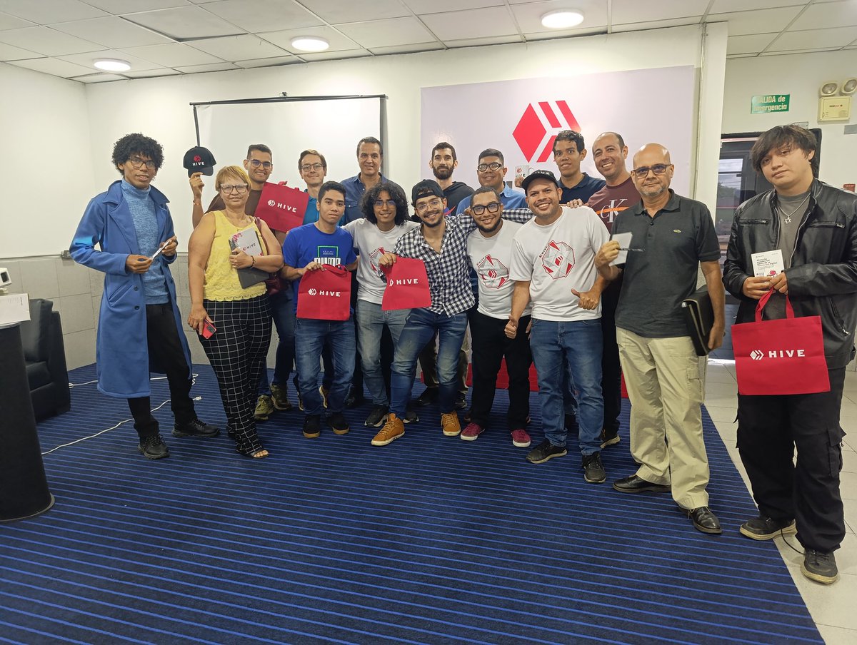 Hive Talk Project tweet media