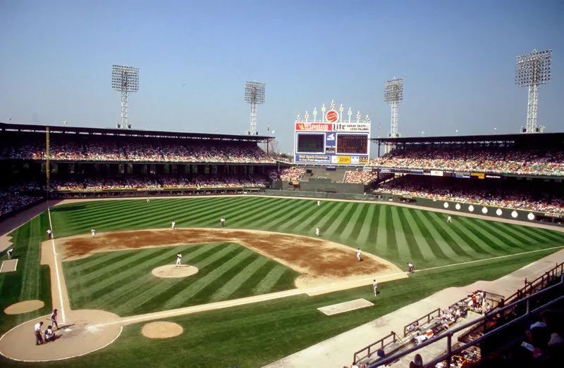 Happy Memorial Day! 🇺🇸 Very thankful for all of the sacrifices that have been through the many years so that we can enjoy things as simple as a ballgame. I think that’s something that we can all agree on ❤️
Comiskey Park photo credit RVR Photos