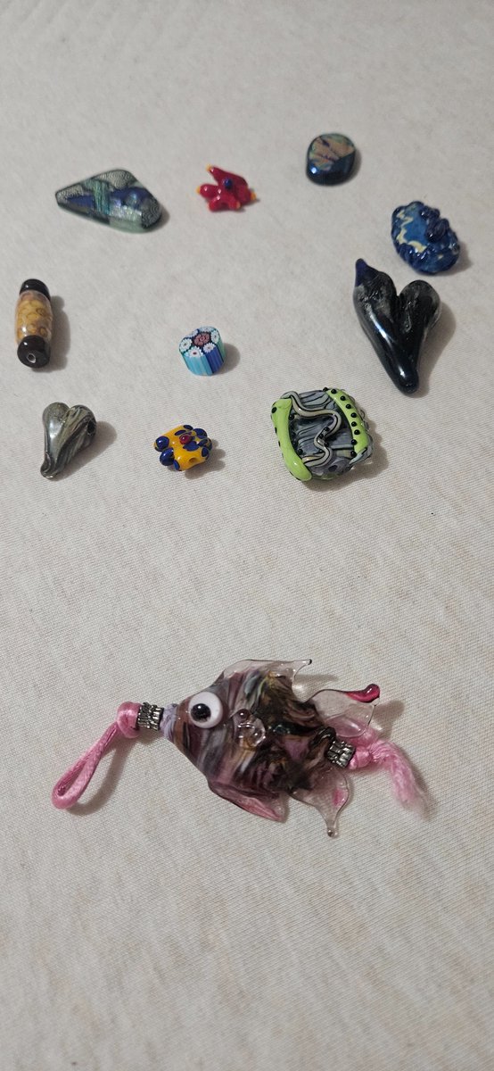 GoodDayMonkey tweet media