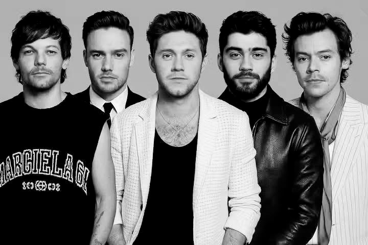 Foreverinpayne4's tweet photo. Nuestro #2025 debería ser esto, conciertos, nuevos discos y proyectos como solicitas, entonces cerrar con broche de oro con el anuncio de ese tan soñado reencuentro que tod@s esperábamos.  Pero el destino tenía otros planes dolorosos. 😔💔
#OneDirectionForever #0T5 https://t.co/6vhRsUuyXh