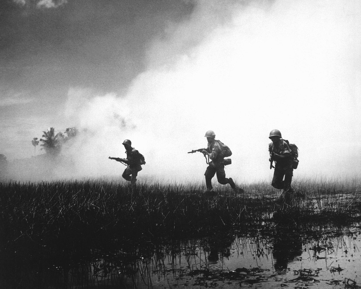 _solomonschmidt's tweet photo. Thank you, departed warriors of America.

Today, I find myself thinking particularly of those who perished in Vietnam. The U.S. government was tarnished because of this war, but that does not change the heroism of those who exchanged a life of peace for a jungly grave far away. https://t.co/tRLEMAMzA6