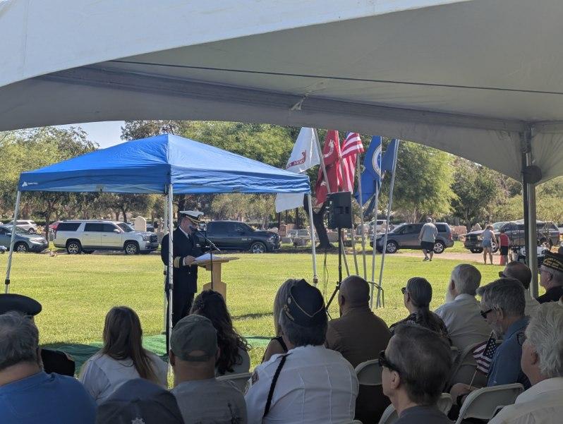 RepAbeHamadeh's tweet photo. Congressman Hamadeh's staff commemorated Memorial Day with Glendale Mayor Jerry Weiers and the Sandy Coor VFW Post 1433 at Resthaven Park Cemetery.

Post 1433's motto is, "We honor the dead by helping the living."

This beautiful sentiment resonates deeply not only on Memorial Day but every day.