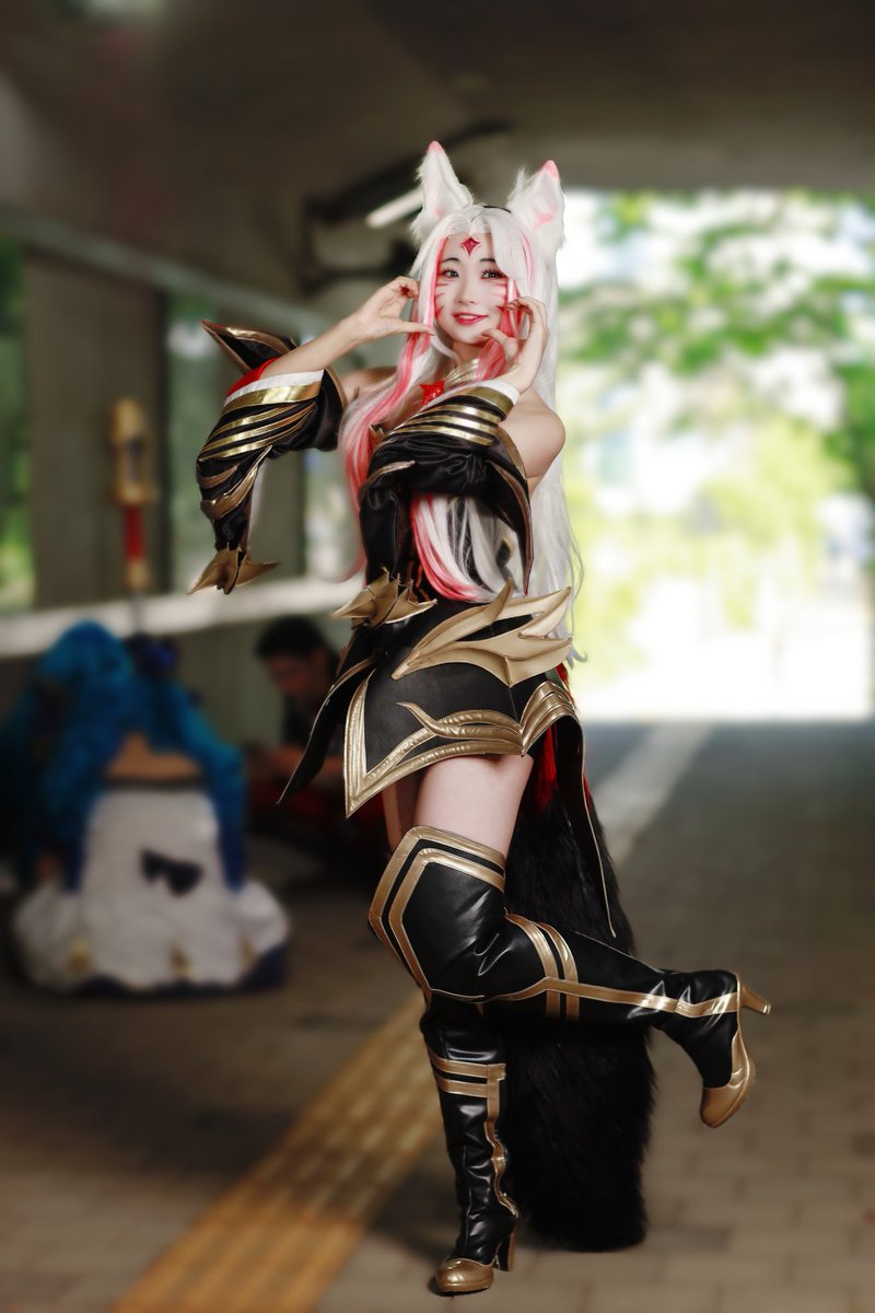 #LeagueOfLegends 
#Immortalized_Legend
#Ahri #cosplay 

(ღ•͈ᴗ•͈ღ)❤