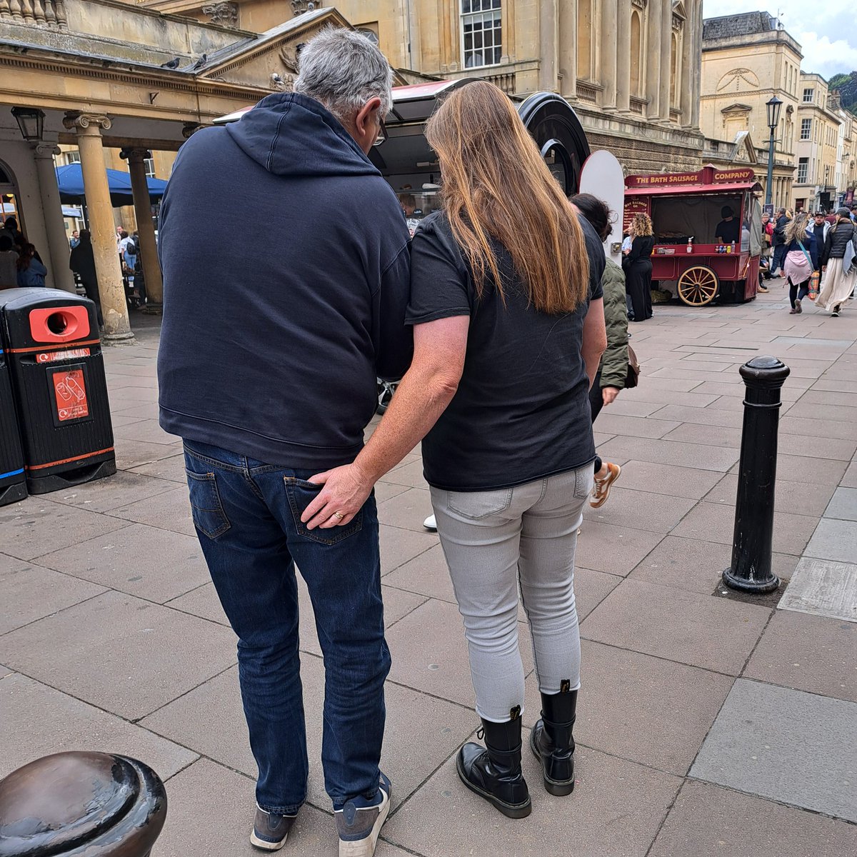 Helen Robinson🧡 (@helenrobinson67) on Twitter photo Excited for <a href="/Reverend_Makers/">Reverend&TheMakers</a> tonight with these 2 cuties <a href="/ClaireBrock1980/">Oldenuff2knowbetta ❤️🏝</a> 😁😁😁🙌🙌🙌🙌 Excited for <a href="/Reverend_Makers/">Reverend&TheMakers</a> tonight with these 2 cuties <a href="/ClaireBrock1980/">Oldenuff2knowbetta ❤️🏝</a> 😁😁😁🙌🙌🙌🙌