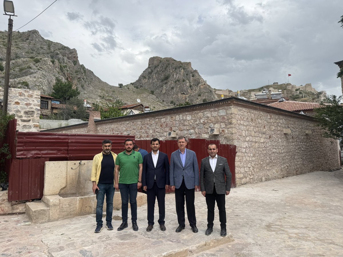 📍Tokat
Restorasyonunun ilk kısmı tamamlanan ve “Hamam Müzesi’’ olması planlanan  nadide bir eser olan Mustafa Ağa Hamamı’nda incelemelerde bulunarak yapılan ve yapılacak çalışmalar hakkında bilgi aldık.