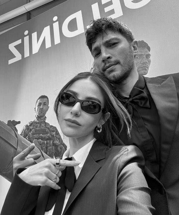 ——- 😎👮‍♂️👩‍⚕️💣🔥
#ilhanşen 
#ÖzgeGürel
#SiyahBere