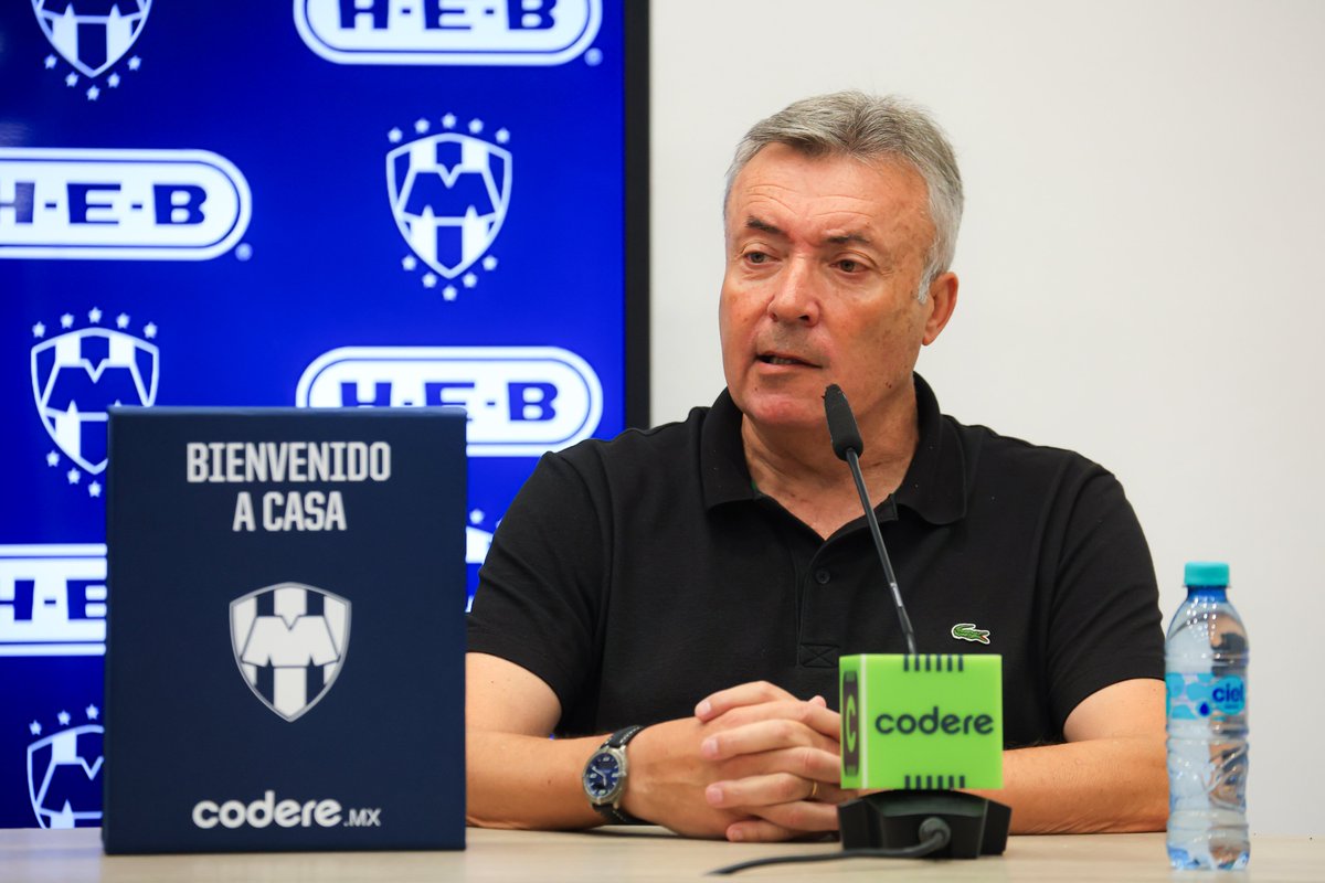 Rayados (@rayados) on Twitter photo "Venimos con mucha ilusión. Sabemos qué es Rayados y la exigencia del Club".🎙️<a href="/DomeTorrent/">Domenec Torrent</a>.💪🏼Ⓜ️
👉🏼 youtu.be/43IlA3T27OA "Venimos con mucha ilusión. Sabemos qué es Rayados y la exigencia del Club".🎙️<a href="/DomeTorrent/">Domenec Torrent</a>.💪🏼Ⓜ️
👉🏼 youtu.be/43IlA3T27OA