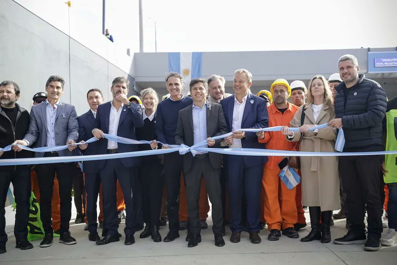 AgenciaComBA's tweet photo. ‼️Kicillof cuestionó a Milei y al FMI por la obra pública

https://t.co/MltvzvN7Jw

#viaductopapafrancisco  #ruta4 @Kicillofok  @BAProvincia  @CascallaresPJ  #Milei  #FMI  #ajuste https://t.co/SJQmb5Z8ww