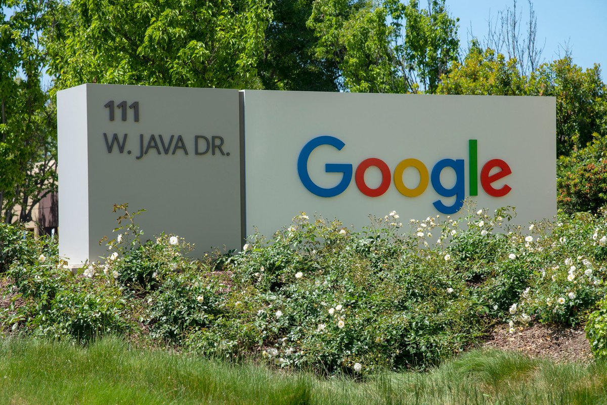 H1headline's tweet photo. 🤖🚀 Dive into Google's AI World Model! Is this the future of tech or a risk too big? Competing against Microsoft! What are your thoughts? #AI #GoogleIO2025 #TechRevolution  

https://t.co/6NXLj6T5Lj https://t.co/GZAal5SVE0