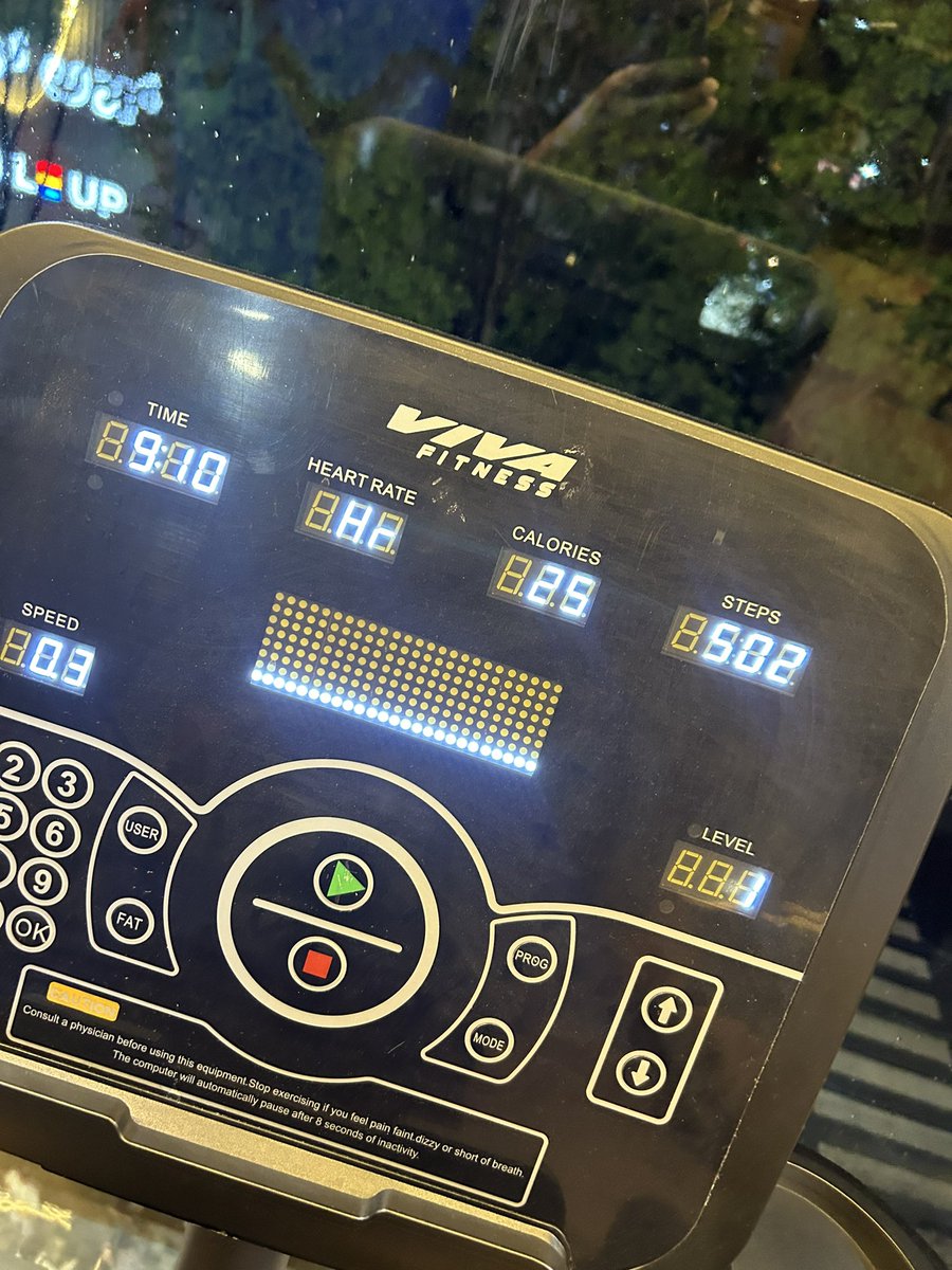 Day  5 of hitting gym 5days/week with some conditions 

✅ Gym (back and biceps with 500 steps on stair master)
✅No sugar
✅Home cooked food
✅✅1gm/ weight (~1.2 gm per weight )