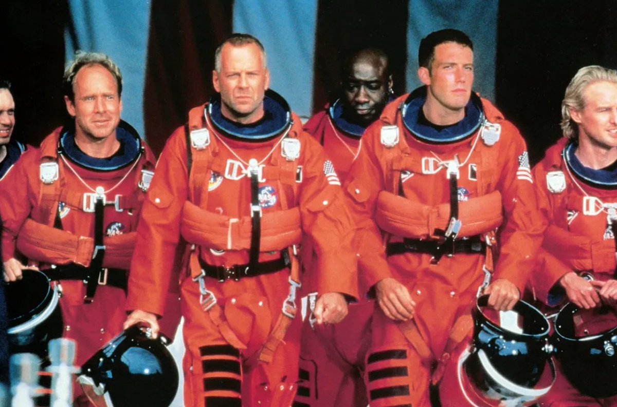 Tomorrow we are battling asteroids with oil drillers! Armageddon is one of the best high-octane, over-the-top action flicks of the 90s! We are stoked to be covering this behemoth of a film! Available on all podcast platforms! 
.
.
. 
.
.
#armageddon #90s #80scinema #film
