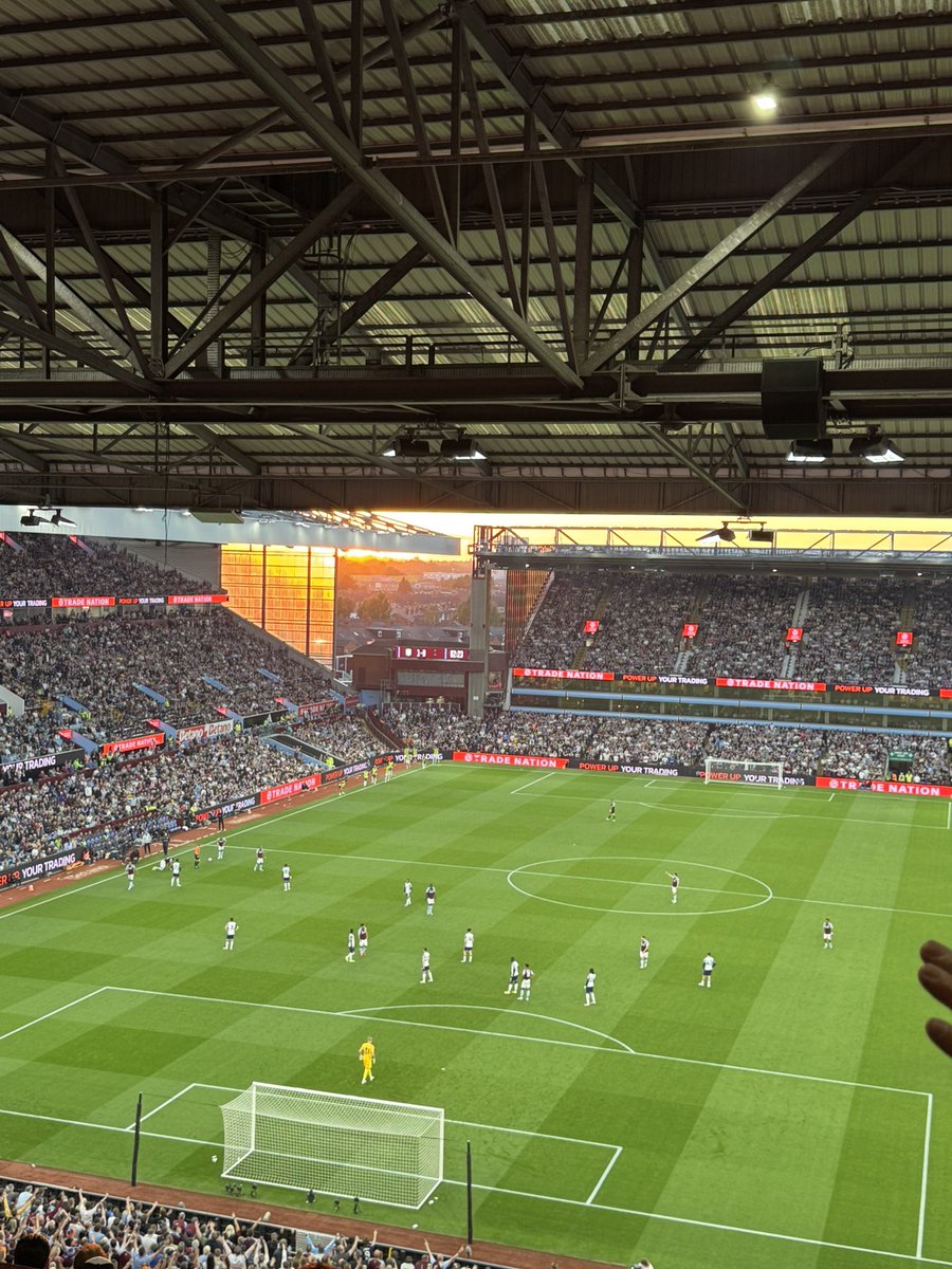 adamwaters23's tweet image. Next season is gonna be the one.. 💜🩵 #AVFC #UTV