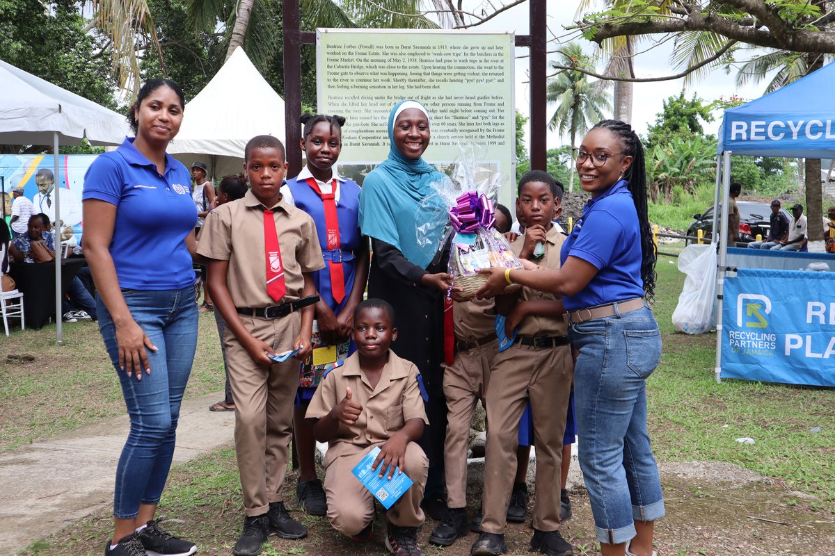 ILO Caribbean (@ilocaribbean) on Twitter photo The <a href="/ILOCaribbean/">ILO Caribbean</a> hosted an interactive booth during Cultural Day at Workers’ Park as part of Workers’ Week 2025 in Jamaica
🎲 Fun educational games & activities on #greenjobs & climate action
🎯Goal = make climate justice part of everyday conversations
<a href="/JamaicaMlss/">MLSS Jamaica</a> <a href="/UNJamaica/">United Nations Jamaica Multi-country Office</a> The <a href="/ILOCaribbean/">ILO Caribbean</a> hosted an interactive booth during Cultural Day at Workers’ Park as part of Workers’ Week 2025 in Jamaica
🎲 Fun educational games & activities on #greenjobs & climate action
🎯Goal = make climate justice part of everyday conversations
<a href="/JamaicaMlss/">MLSS Jamaica</a> <a href="/UNJamaica/">United Nations Jamaica Multi-country Office</a>