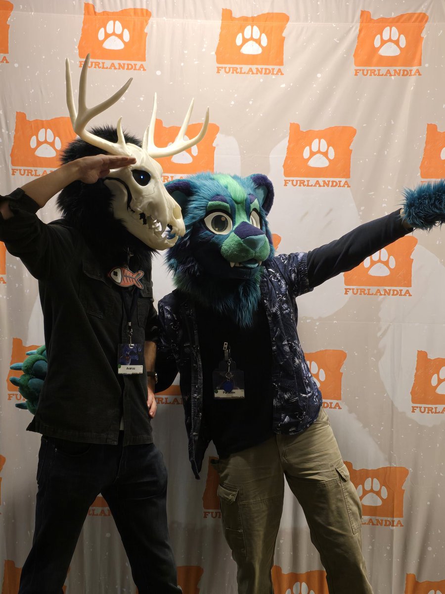 AvaruuLion's tweet photo. Had one of the best times of my life at this con! Cant wait to see yall next year! #Furlandia2025 https://t.co/nsF90zPCOL