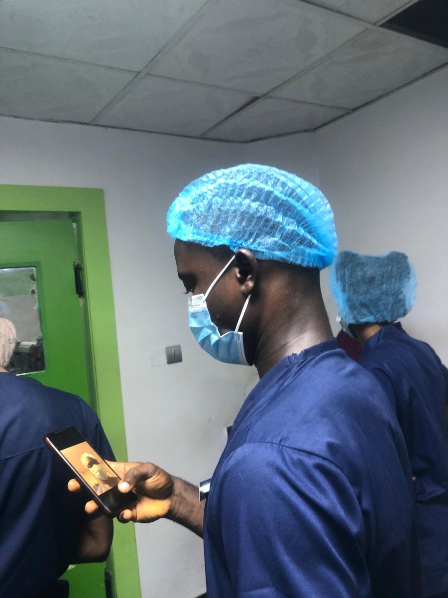 Adeseunadegoke1's tweet photo. Day 1 of anaesthesia posting.
Photo and video credit: @realdoctorlee
#MedSchool #COMUI https://t.co/IQ3R5mXKzw