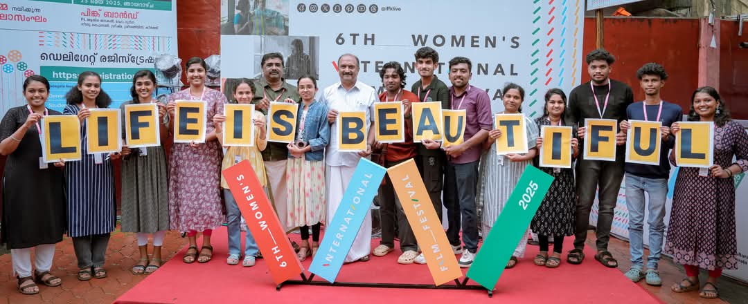 Glimpses of the closing day!

#WIFF #WIFFKottarakara #WIFF2025 #6WIFF #WomenInCinema #CinemabyWomen #WomenFilmmakers #FemaleGaze #FemaleVoices #WomensInternationalFilmFestival