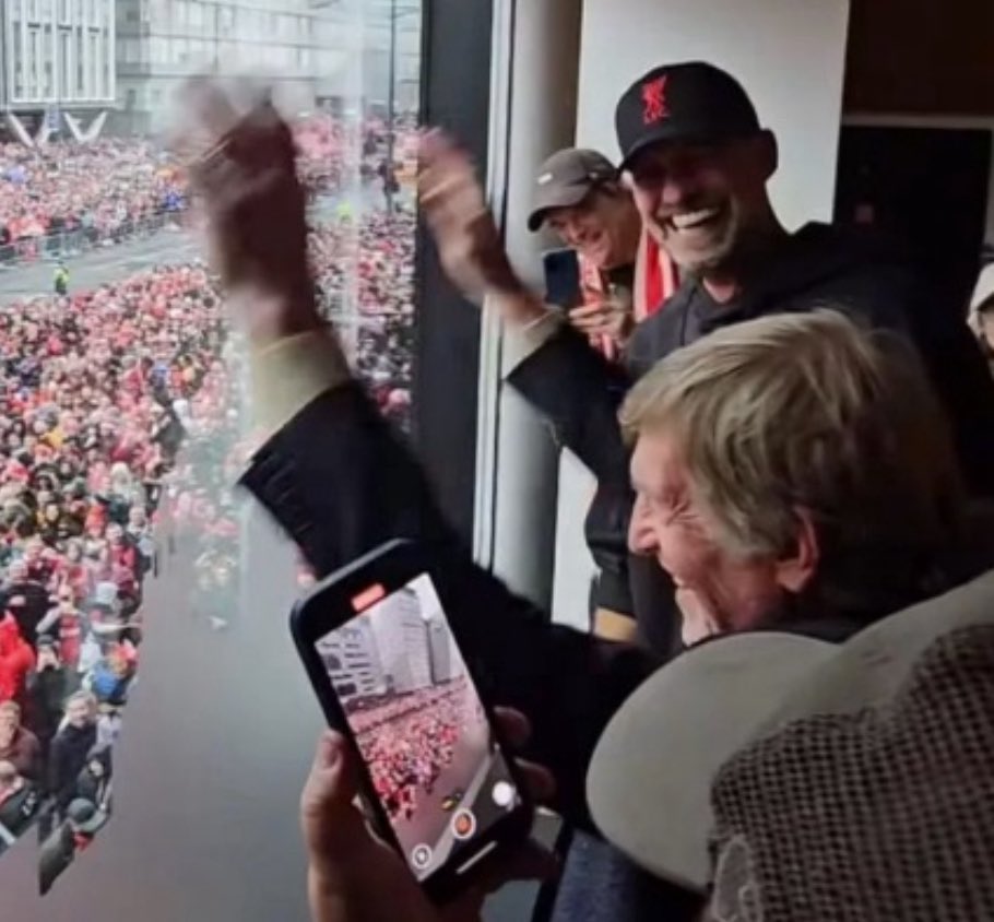 Braden_LFC's tweet image. Klopp and Dalglish this is for you ♥️