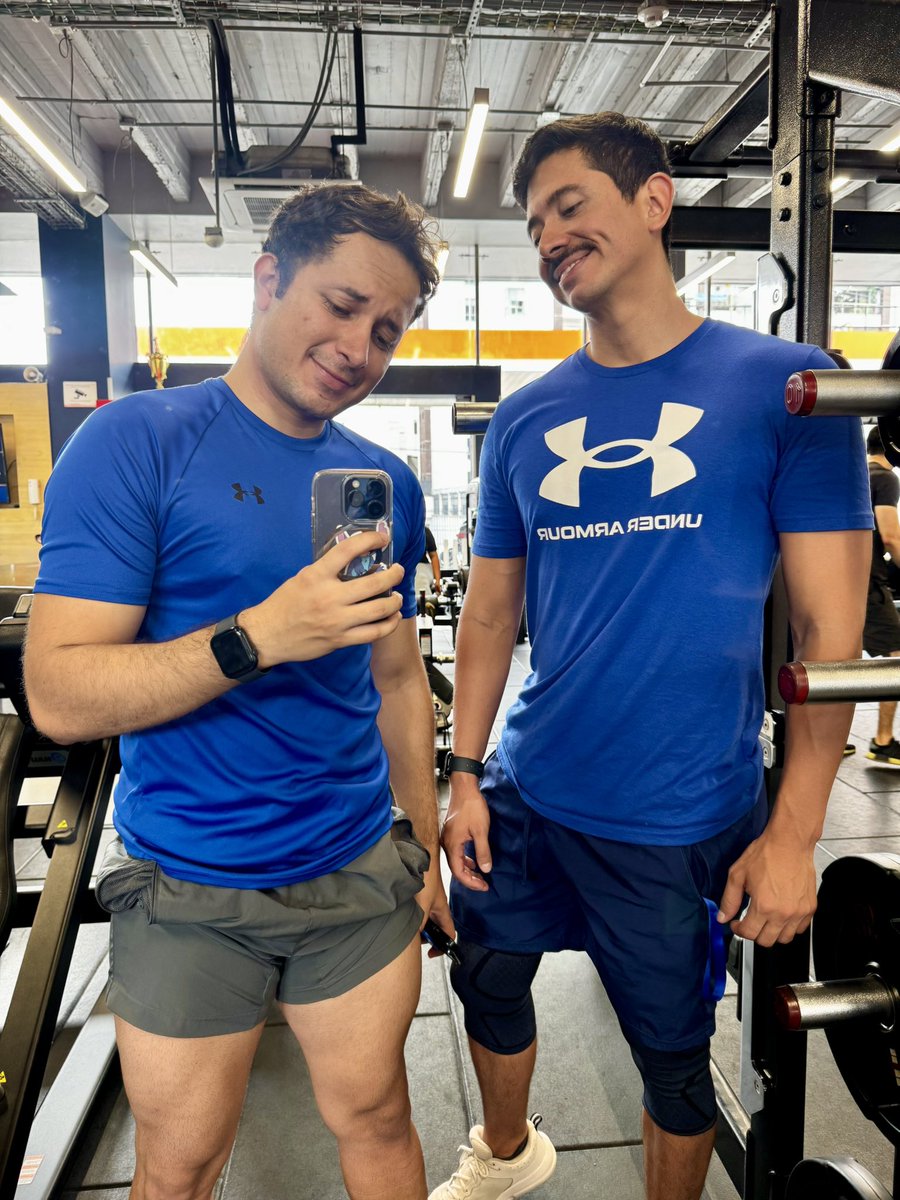 MaxDoggy tweet media