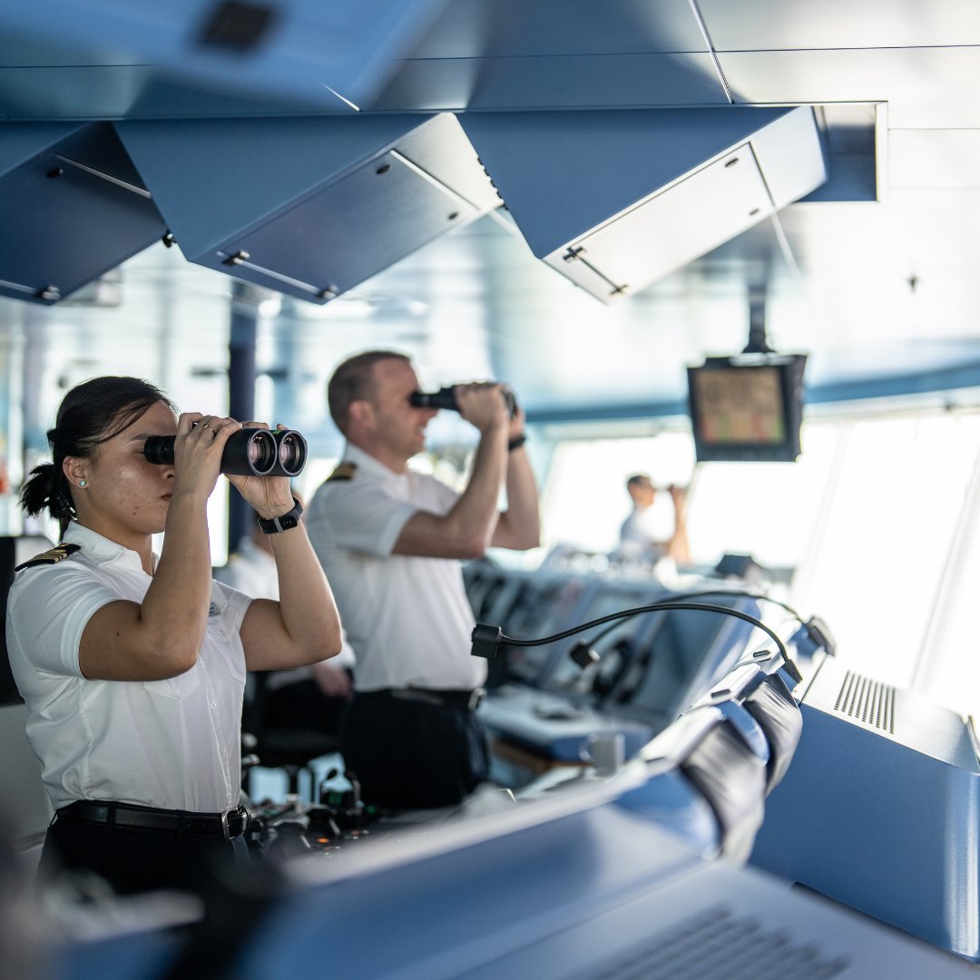 SeabournCruise's tweet image. Step onto the bridge, where Seabourn's officers welcome guests for a behind-the-scenes look at the art of navigation.