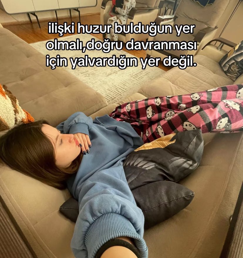 , (@hepuzdun) on Twitter photo 
