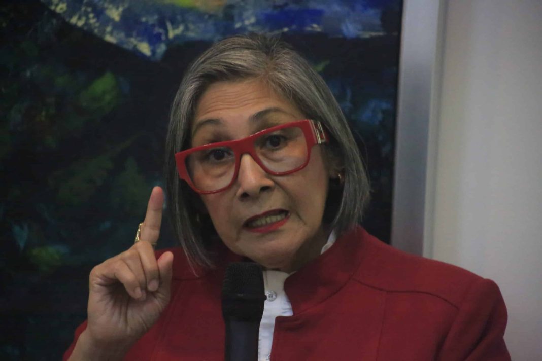 Maribel Espinoza: Ningún liberal “bien nacido” debe hacer alianza con Libre
confidencialhn.com/maribel-espino…