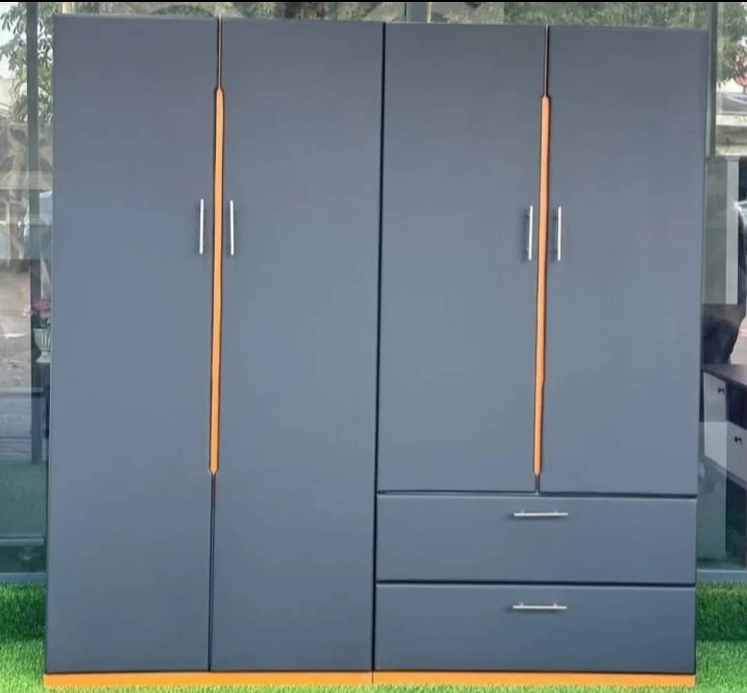 BABAMWASSA's tweet image. KABATI MILANGO MINNE, 
650K, FREE DELIVERY. 
UBUNGO DSM 0683836197