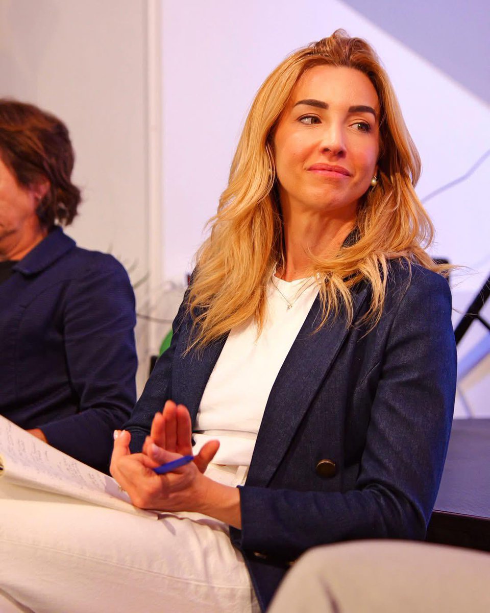 Congratulazioni a Silvia #Salis, nuova sindaca di #Genova! Una svolta importante per il capoluogo ligure, che sceglie competenza, visione e concretezza. Un cambio di marcia atteso e necessario. Buon lavoro!