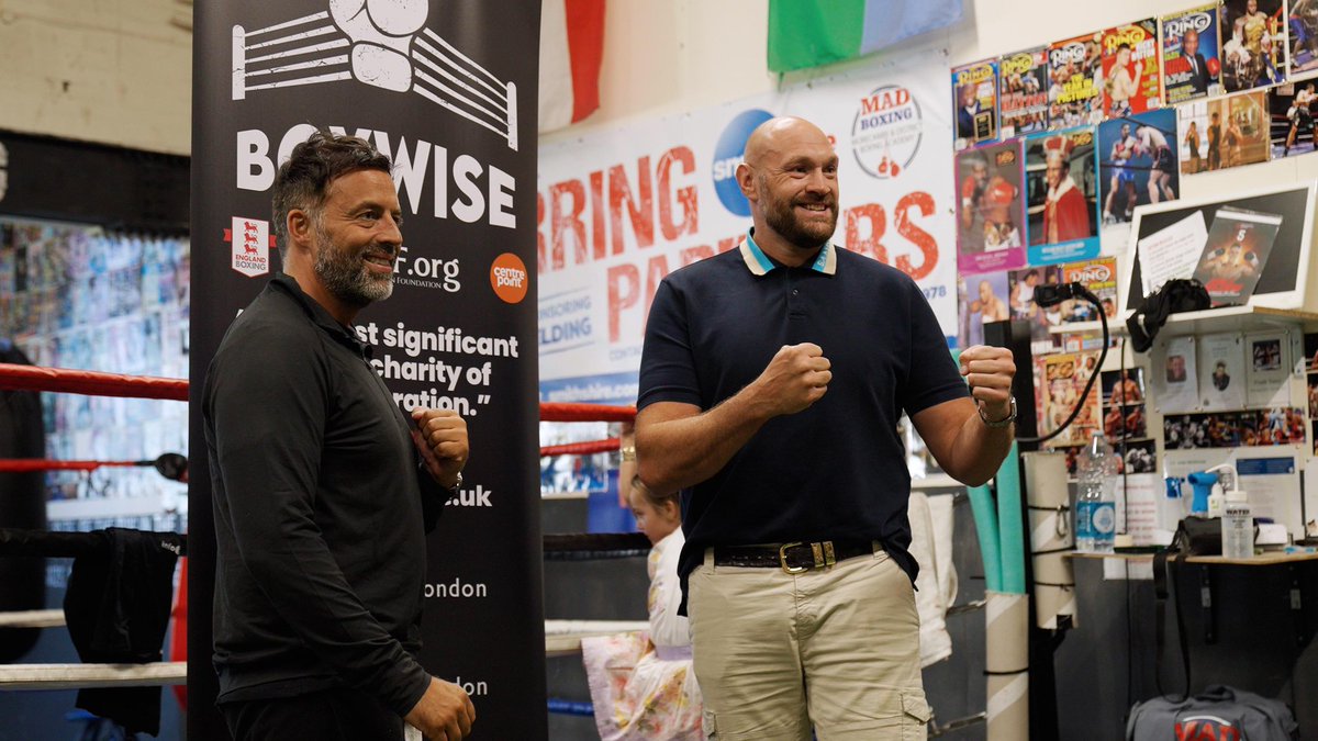 BoxWise (@boxwisefdn) on Twitter photo A generational inspiration ๐โจ
It was an honour to welcome the Gypsy King <a href="/Tyson_Fury/">TYSON FURY</a> to a Boxwise session ๐ช
#boxingforgood A generational inspiration ๐โจ
It was an honour to welcome the Gypsy King <a href="/Tyson_Fury/">TYSON FURY</a> to a Boxwise session ๐ช
#boxingforgood