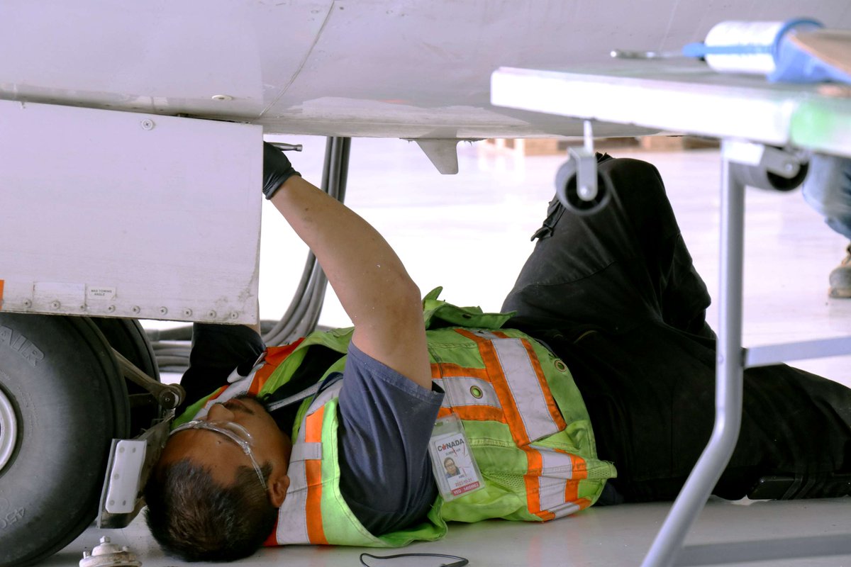 Fly_SummitAir's tweet photo. Summit Air is currently hiring for an Aircraft Maintenance Engineer (M1)! In this role, you'll complete rotations to the UK, alternating every 5 weeks on and off. Summit Air will provide travel and accommodation for this position.  Interested? Apply today: https://t.co/ynBan6wjdX https://t.co/KR3VV1BRFh