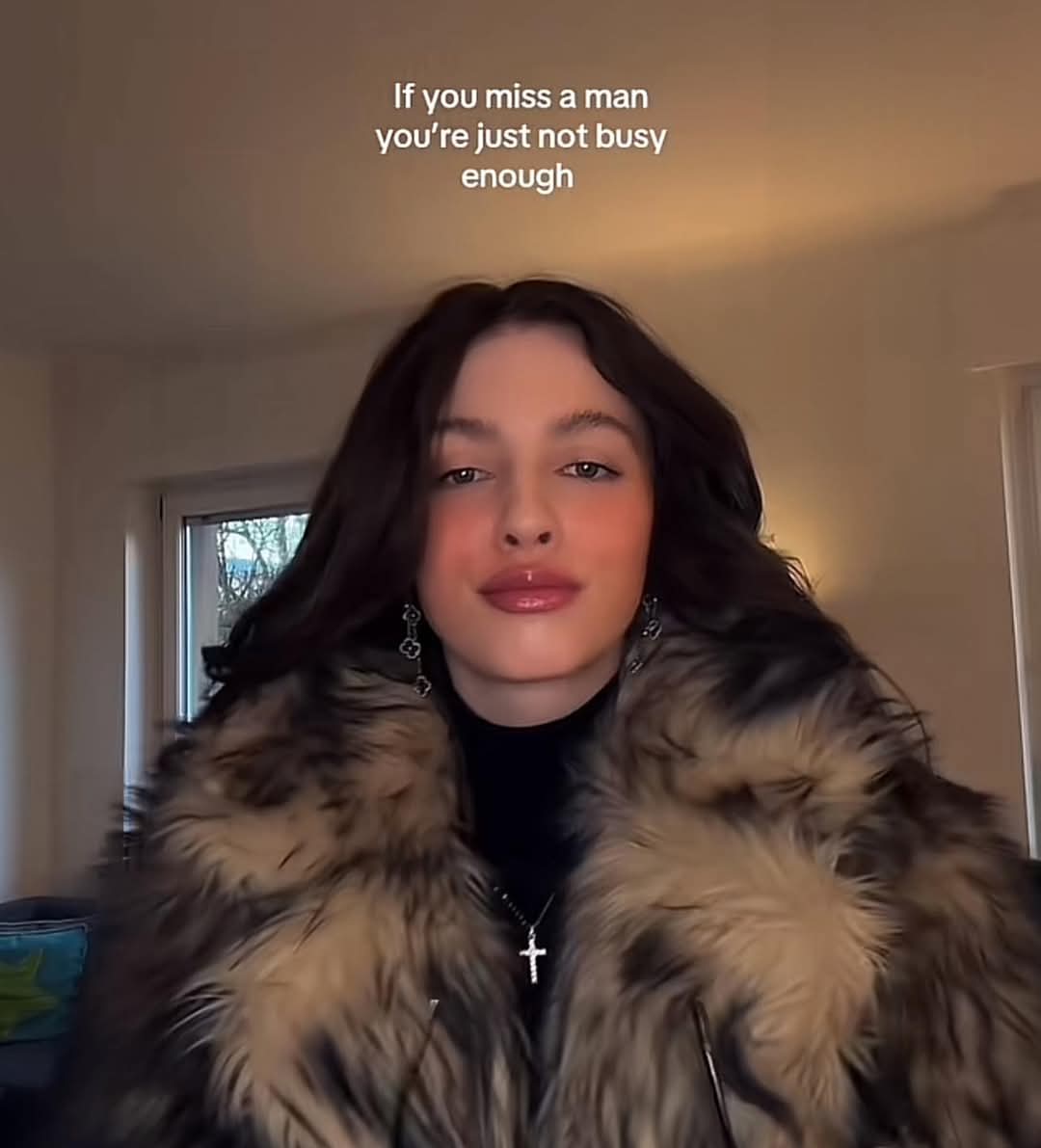 🍂 (@lovandfear) on Twitter photo 